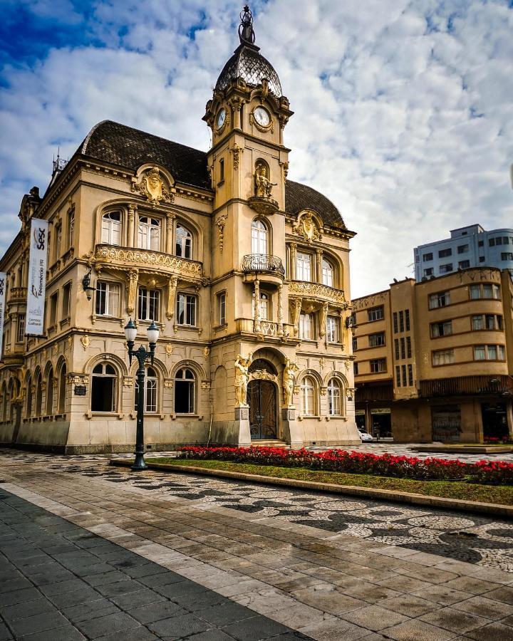 Estudio Aconchegante No Centro De Curitiba - Ar Condicio E Localizacao Perfeita! المظهر الخارجي الصورة